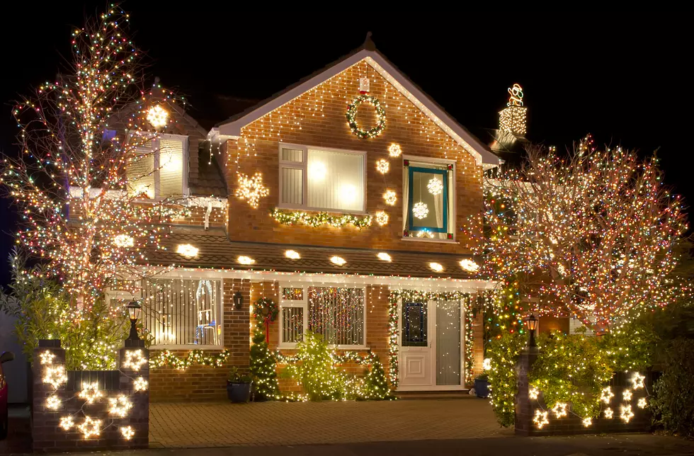 Light Up Central Texas in 2025— Show Us Your Brightest and Most Beautiful Holiday Displays